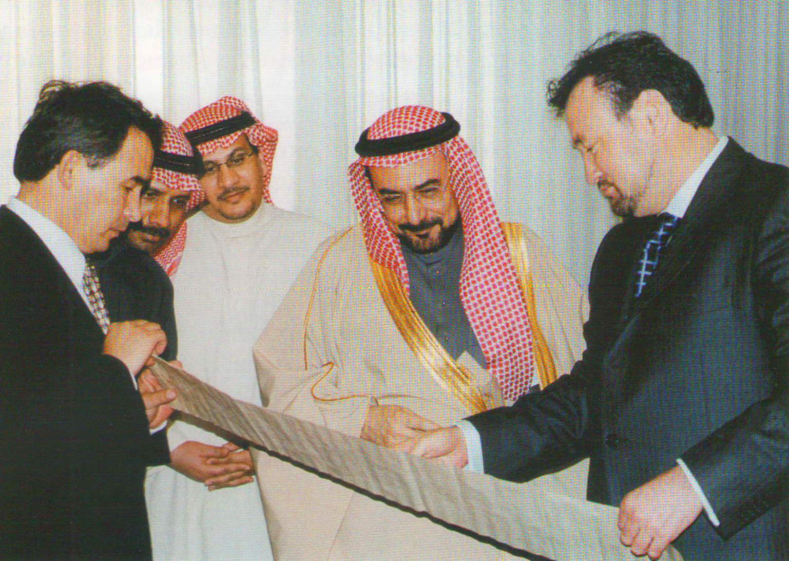 Сауд Арабиясының қаржылық істер жөніндегі министрі доктор Ияд бен Амин Маданимен кездесу